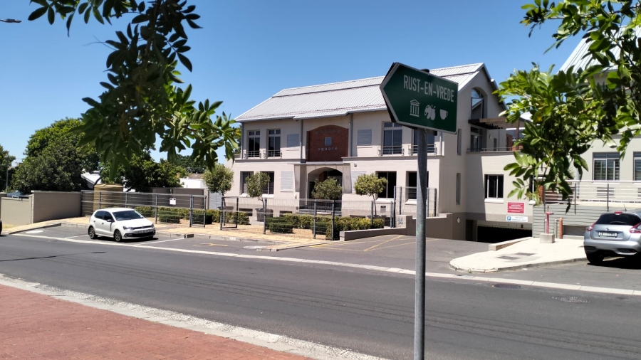 To Let commercial Property for Rent in Durbanville Western Cape